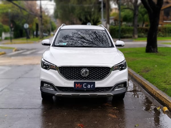 2023 Mg Zs Std año 2023