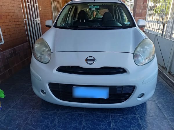 NISSAN MARCH 1.6 Drive Mt año 2012