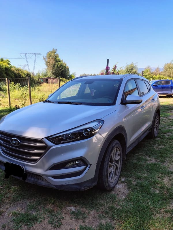 HYUNDAI TUCSON 2.0 Tl 6mt Gl Adv Nav Mt año 2018 HYUNDAI TUCSON 2.0 Tl 6mt Gl Adv Nav Mt año 2018