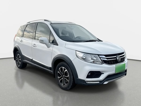 Dongfeng Joyear X3 1.6 Luxury 4x2 Mt 5p año 2022