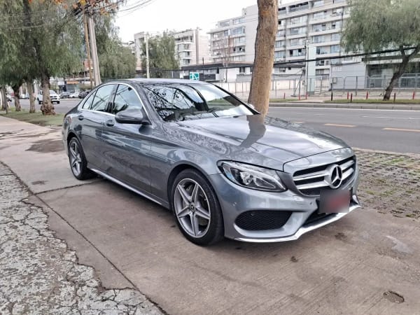 Mercedes-Benz C300 2.0 At año 2018