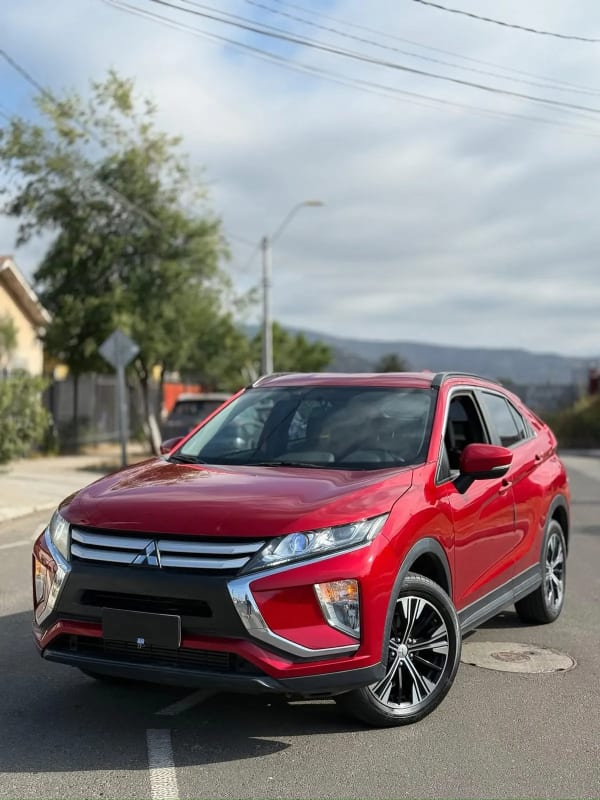 MITSUBISHI ECLIPSE CROSS 1.5 Rs At año 2019