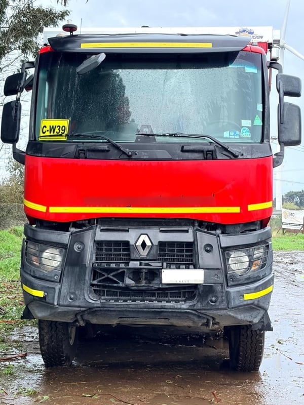 Renault K480 + PLUMA ING52.500C Otra año 2019