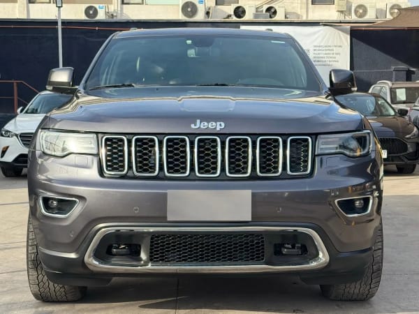 Jeep Grand Cherokee 3.0 Limited At 4x4 Diesel año 2019