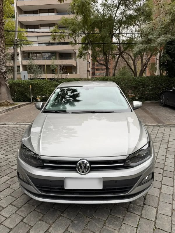 VOLKSWAGEN POLO 1.6 Highline Mt año 2022 VOLKSWAGEN POLO 1.6 Highline Mt año 2022