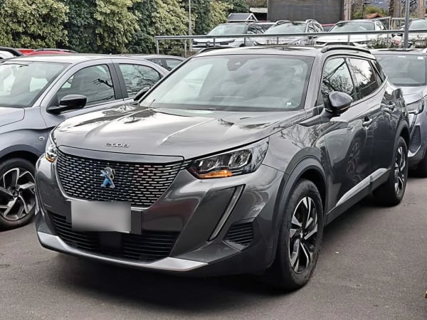 Peugeot 2008 1.2 Gt Ev At año 2023 Peugeot 2008 1.2 Gt Ev At año 2023