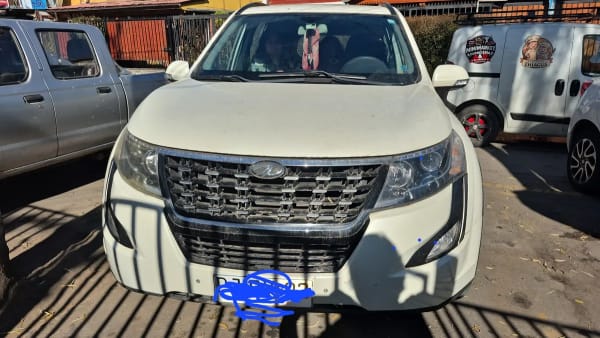 MAHINDRA XUV500 2.2 Fl Gas At Base At 4x2 Diesel año 2020