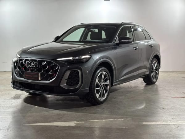 Audi Q5 New Q5 Tfsi Quattro S Line año 2025
