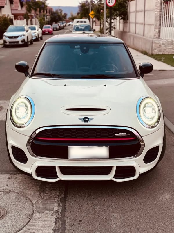 MINI F56 2.0 Jcw At año 2021 MINI F56 2.0 Jcw At año 2021