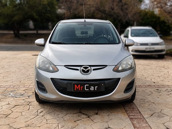 Mazda 2 Sport Gt año 2015