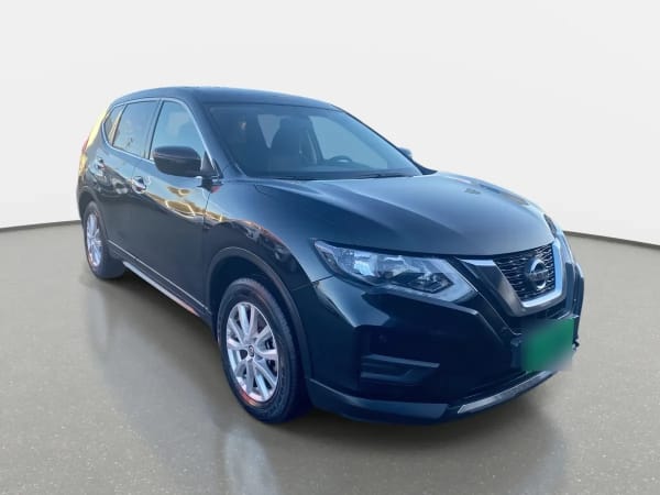 Nissan X-Trail 2.5 Sense 4x2 3row Cvt At 5p año 2023 Nissan X-Trail 2.5 Sense 4x2 3row Cvt At 5p año 2023