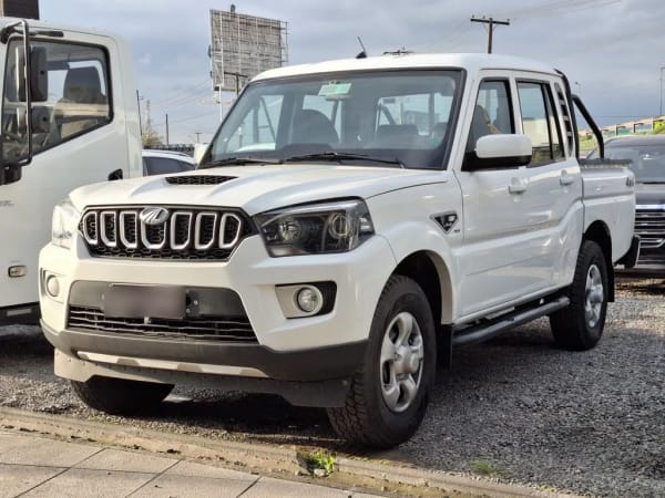 Mahindra Pik Up Refresch Pick Up Mt Full 4x4 año 2025