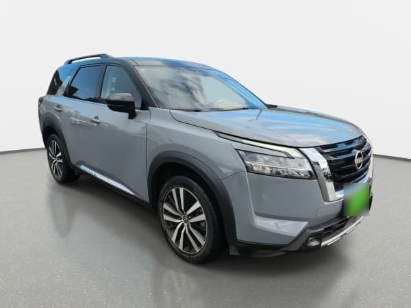 Nissan Pathfinder 3.5 Exclusive 4wd Cvt At 5p año 2025