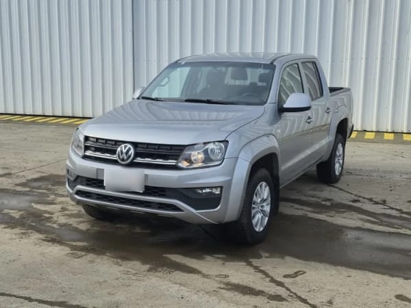 Volkswagen Amarok Trendline Mt D/c 4x4 2.0d año 2023 Volkswagen Amarok Trendline Mt D/c 4x4 2.0d año 2023