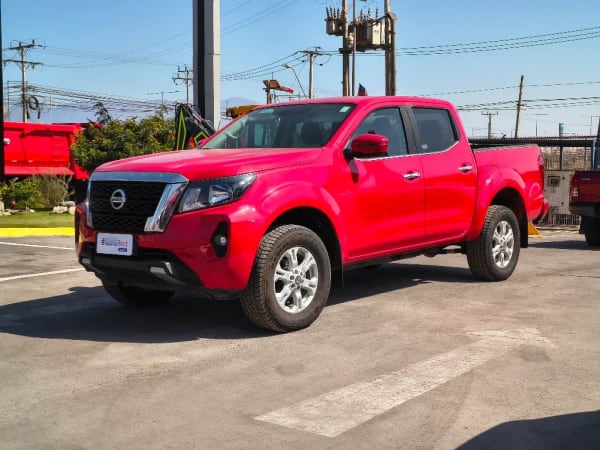 Nissan Navara Dc 4x2 2.3tdi Xe año 2022 Nissan Navara Dc 4x2 2.3tdi Xe año 2022