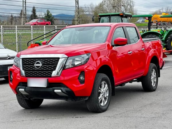 Nissan Navara Dc 4x4 2.3tdi Xe At año 2024