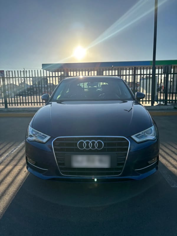 AUDI A3 1.4 Tfsi Sportback Attraction Stronic At año 2014 AUDI A3 1.4 Tfsi Sportback Attraction Stronic At año 2014