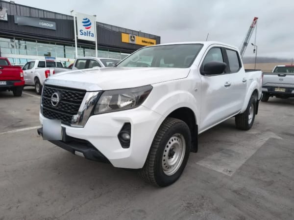 Nissan Navara Dc 4x2 2.3tdi Se año 2023 Nissan Navara Dc 4x2 2.3tdi Se año 2023