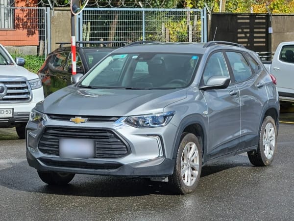 Chevrolet Tracker 1.2t Ltz R 4x2 At 5p año 2025