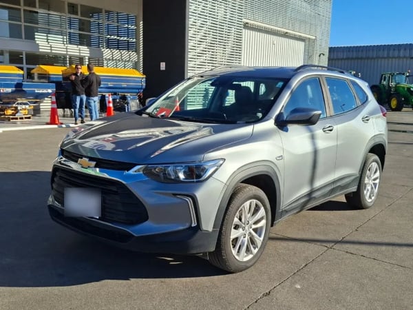 Chevrolet Tracker 1.2t Ltz R 4x2 At 5p año 2025