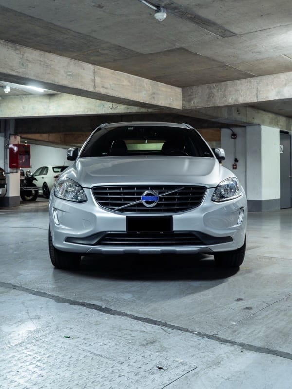 Volvo Xc60 2.0 D4 Kinetic At 4x4 Diesel año 2018