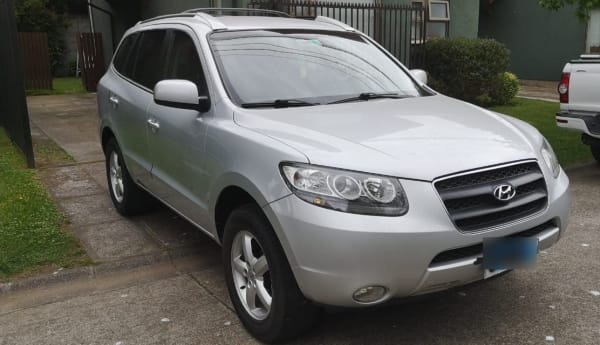 HYUNDAI SANTA FE 2.7 Gls 4wd At año 2010 HYUNDAI SANTA FE 2.7 Gls 4wd At año 2010