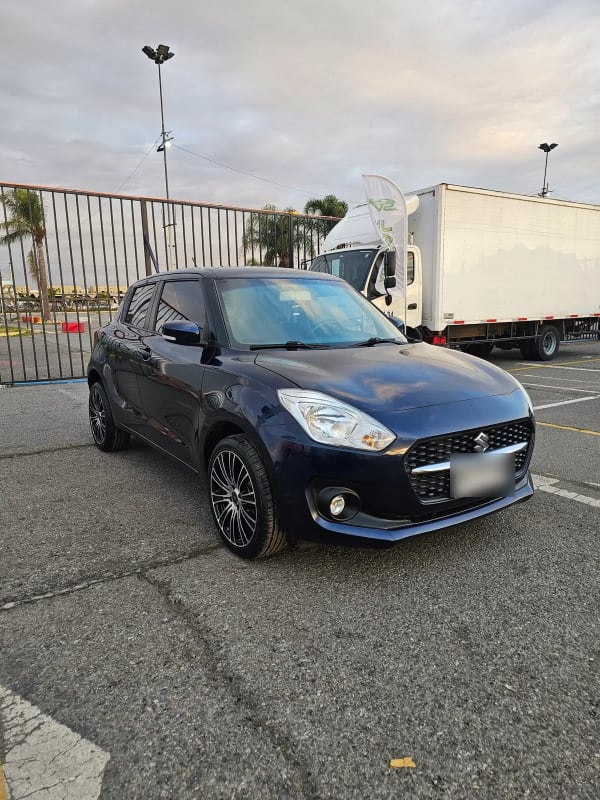 SUZUKI SWIFT 1.2 Gl Mt año 2023 SUZUKI SWIFT 1.2 Gl Mt año 2023
