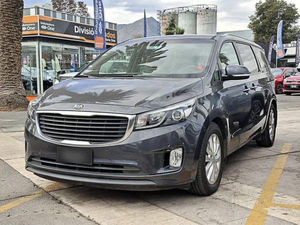 Kia Grand Carnival Ex 3.3 At año 2018 Kia Grand Carnival Ex 3.3 At año 2018