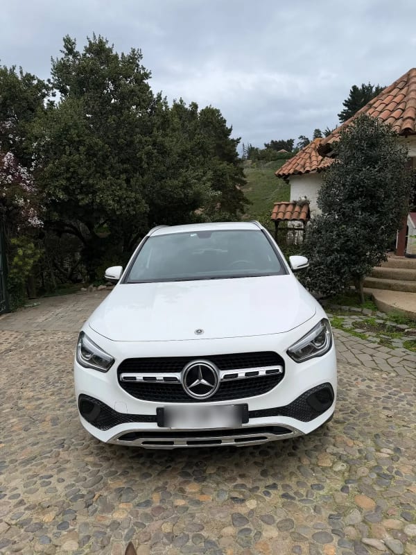 MERCEDES BENZ GLA200 Otra año 2022