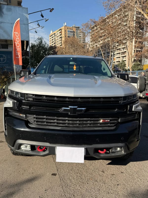 CHEVROLET SILVERADO 5.3 Cc Ltz At 4x4 año 2020