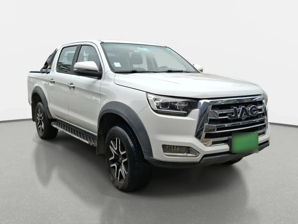 JAC T8 2.0 Comfort 4x2 Diesel Mt 4p año 2022