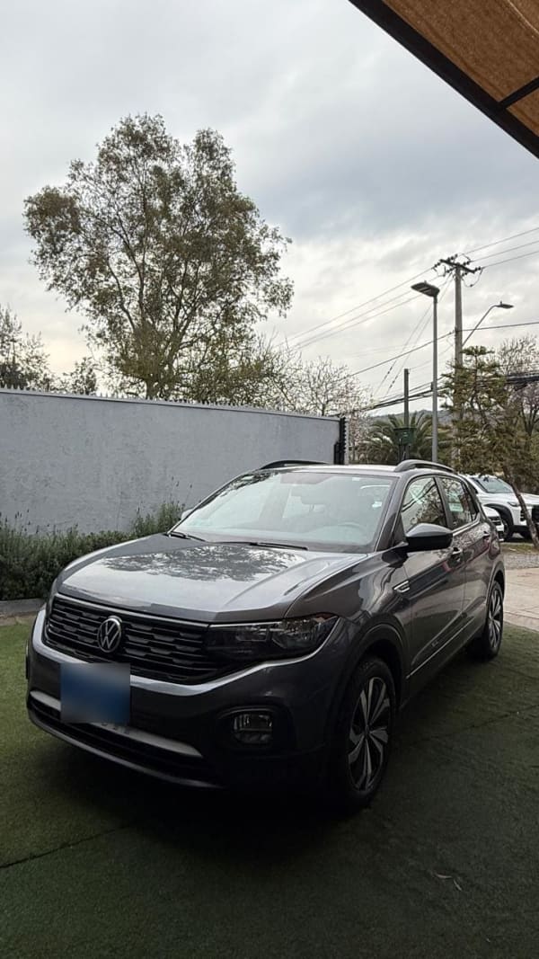 Volkswagen T-Cross 1.0 Tsi Comfortline 4x2 At6 5p. año 2022 Volkswagen T-Cross 1.0 Tsi Comfortline 4x2 At6 5p. año 2022