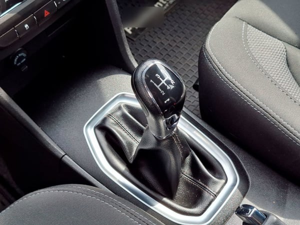 Chery Tiggo 2 1.5 Vvt Gl 4x2 Mt 5p año 2024 Chery Tiggo 2 1.5 Vvt Gl 4x2 Mt 5p año 2024