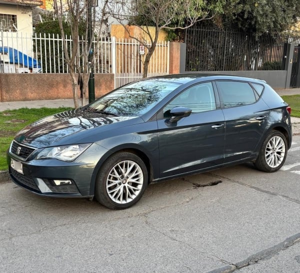 Seat Leon 1.4 Style Tsi Mt año 2020 Seat Leon 1.4 Style Tsi Mt año 2020