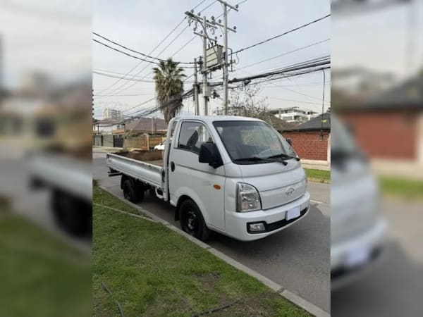Hyundai Porter 2.5 Crdi Diesel Gls 4x2 Chassis Ac 6mt 2p año 2024 Hyundai Porter 2.5 Crdi Diesel Gls 4x2 Chassis Ac 6mt 2p año 2024