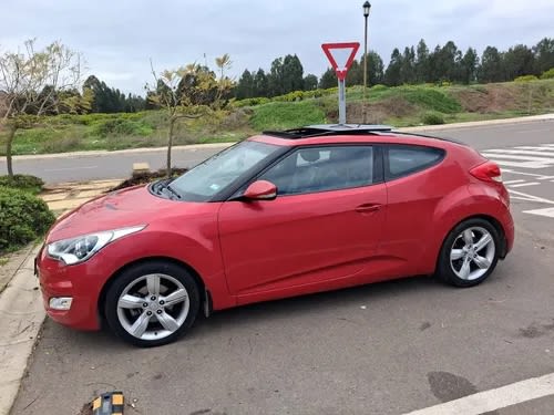 HYUNDAI VELOSTER 1.6 Gls Mt año 2013 HYUNDAI VELOSTER 1.6 Gls Mt año 2013
