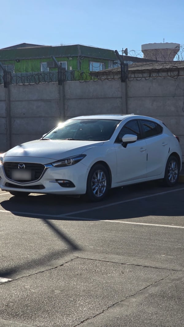 MAZDA MAZDA3 2.0l V Mt año 2017