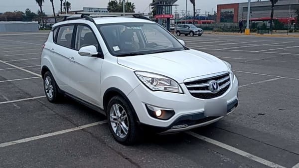 Changan Cs35 1.6 Confort Nav 4x2 Mt 5p año 2017 Changan Cs35 1.6 Confort Nav 4x2 Mt 5p año 2017
