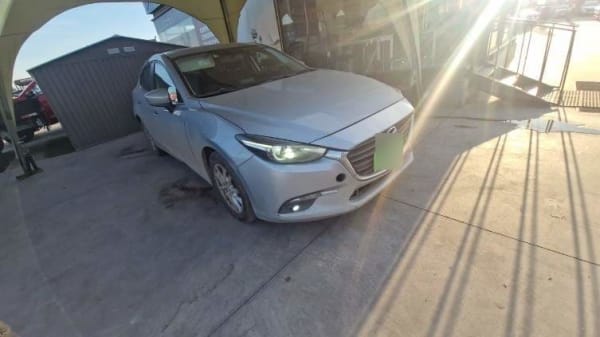 Mazda 3 2.0 V 4x2 Sdn Sunroof 6at 4p año 2017 Mazda 3 2.0 V 4x2 Sdn Sunroof 6at 4p año 2017