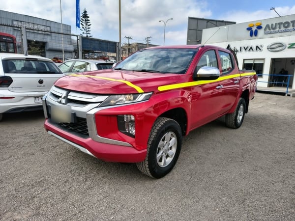 Mitsubishi L200 L200 Katana 2.4 Diesel 4x2 T/m año 2023