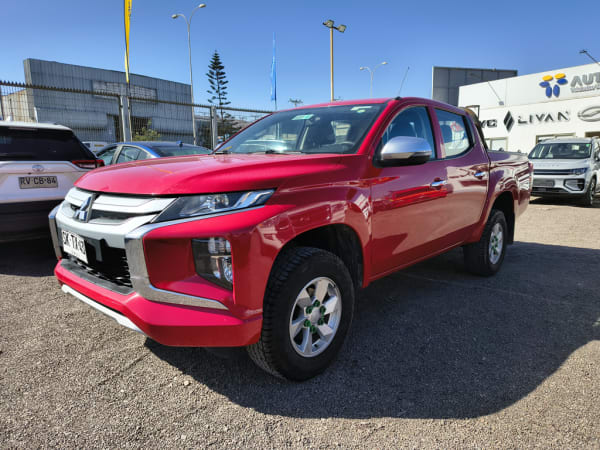 Mitsubishi L200 L200 Katana 2.4 Diesel 4x2 T/m año 2022