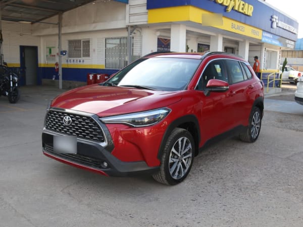 Toyota Corolla Cross 2.0 Seg 4x2 Cvt At 5p año 2023