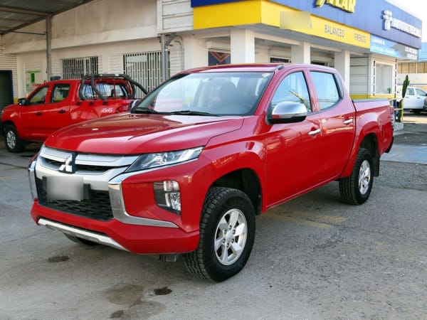Mitsubishi L200 Katana Crdi año 2022