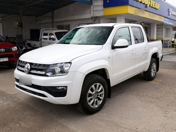Volkswagen Amarok Dcab Tdi 4x4 Trendline 2.0 año 2023 Volkswagen Amarok Dcab Tdi 4x4 Trendline 2.0 año 2023