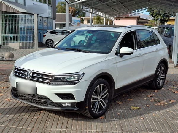 Volkswagen Tiguan Tiguan Sport 2.0 Tfsi 4m año 2020 Volkswagen Tiguan Tiguan Sport 2.0 Tfsi 4m año 2020