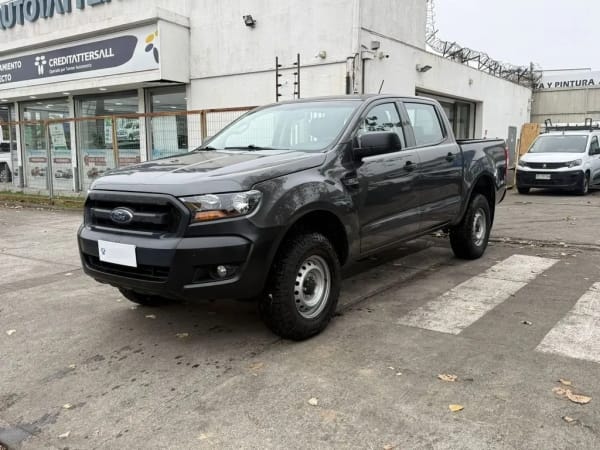 Ford Ranger 2.2 4x4 Mt año 2023 Ford Ranger 2.2 4x4 Mt año 2023