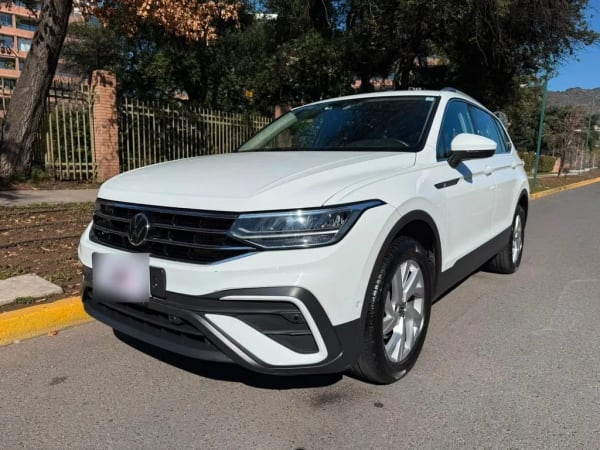 Volkswagen Tiguan 1.4 Tsi Comfortline 7 Asientos año 2024 Volkswagen Tiguan 1.4 Tsi Comfortline 7 Asientos año 2024