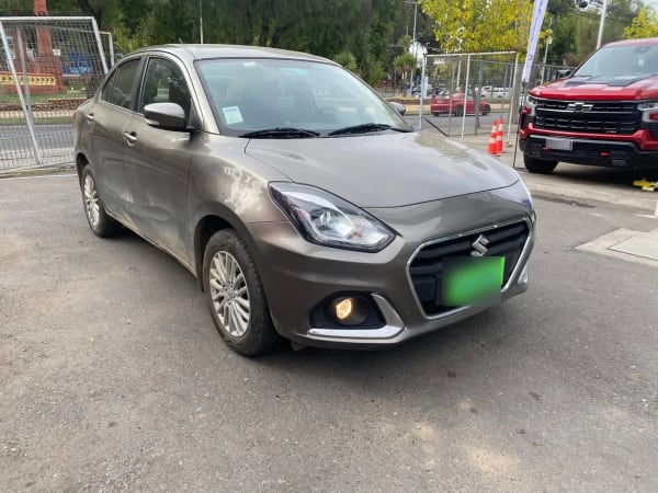 Suzuki Dzire 1.2 Glx 4x2 At 4p año 2024 Suzuki Dzire 1.2 Glx 4x2 At 4p año 2024