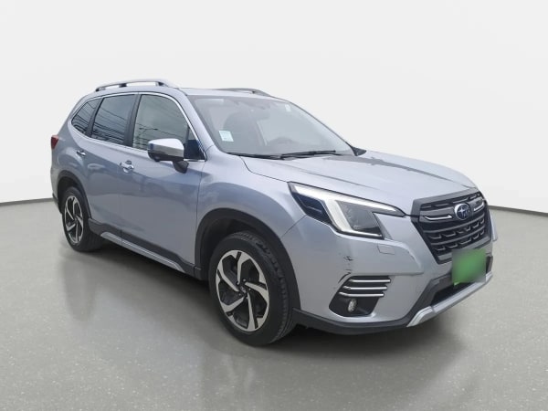 Subaru Forester 2.0i Limited Eyesight Awd At 5p año 2024