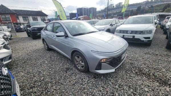 Hyundai Accent 1.5 Plus 4x2 At 4p año 2025 Hyundai Accent 1.5 Plus 4x2 At 4p año 2025